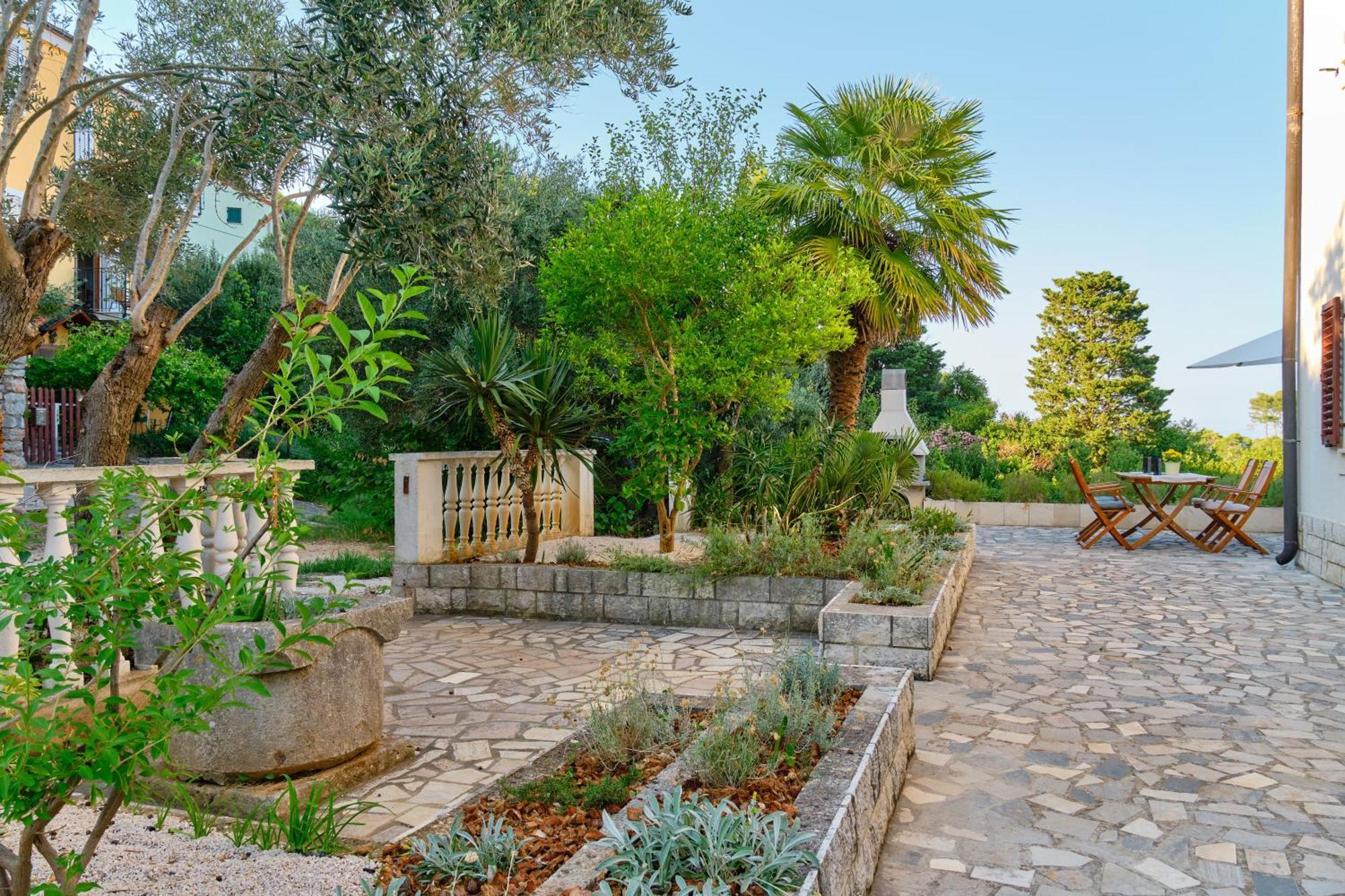 Apartment Pepermint - Iqm Destination Quality Veli Lošinj Kültér fotó
