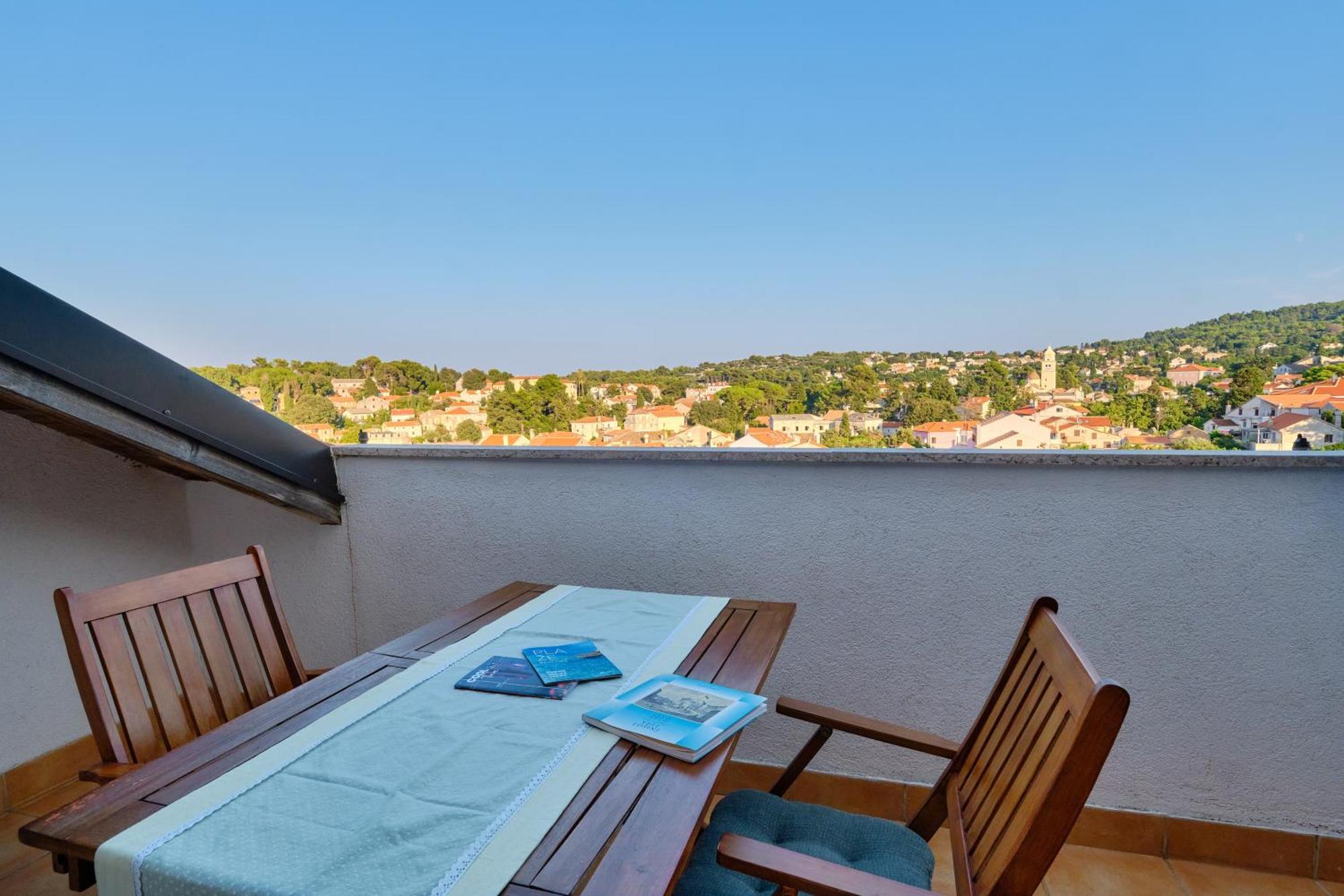Apartment Pepermint - Iqm Destination Quality Veli Lošinj Kültér fotó