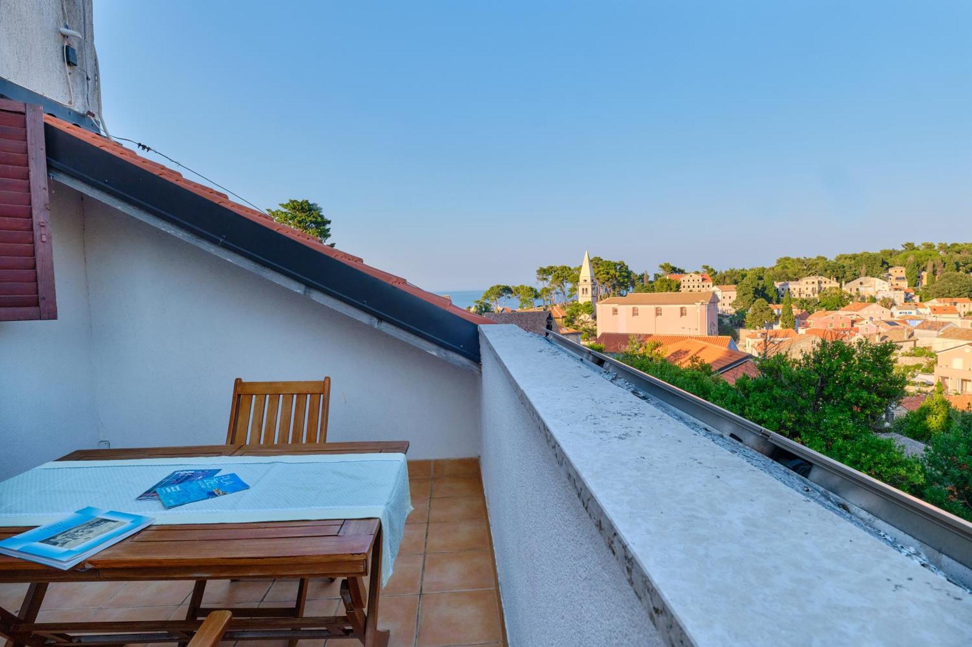 Apartment Pepermint - Iqm Destination Quality Veli Lošinj Kültér fotó
